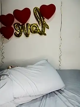 Snapshot of LalitaQueen chatting on February 23, 7:00 am LalitaQueen online show from February 23, 7:00 am