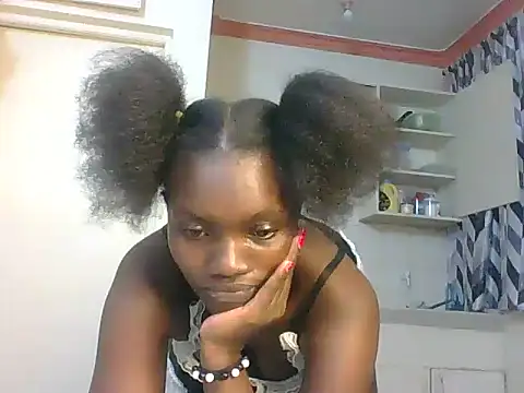 Slimthick900 online show from February 7, 7:40 am