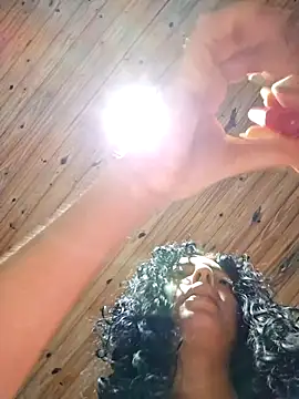 Sweet-diamondxxx online show from April 9, 10:42 am