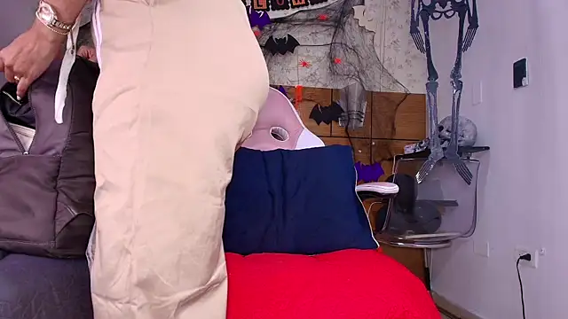 aisha sh online show from October 17, 11:57 am