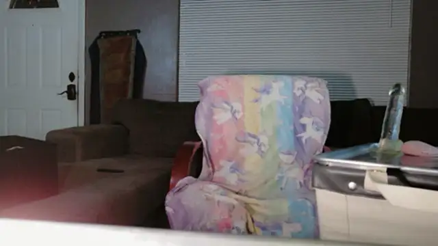 CurlyNony online show from September 12, 5:18 am