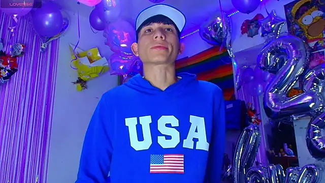 bryamer 19 online show from October 14, 11:05 pm