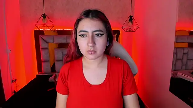 Snapshot of larissa01_ chatting on February 21, 3:56 am larissa01 online show from February 21, 3:56 am