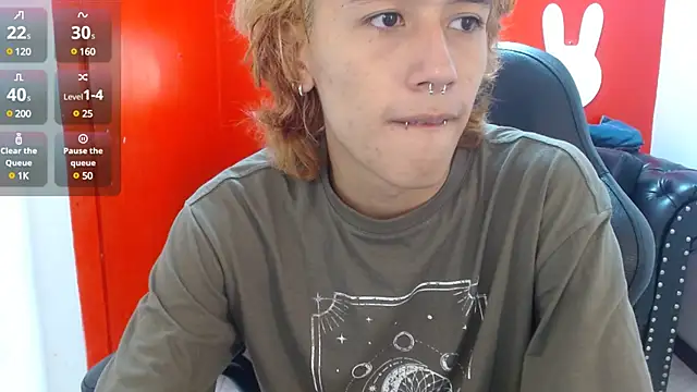 Stephan Queens online show from December 22, 2:16 pm