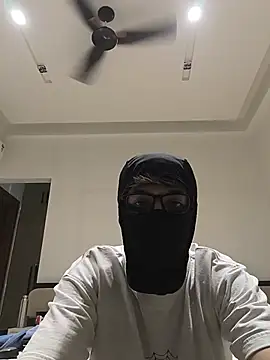 Snapshot of DelhiDick69 chatting on July 17, 5:40 pm DelhiDick69 online show from July 17, 5:40 pm