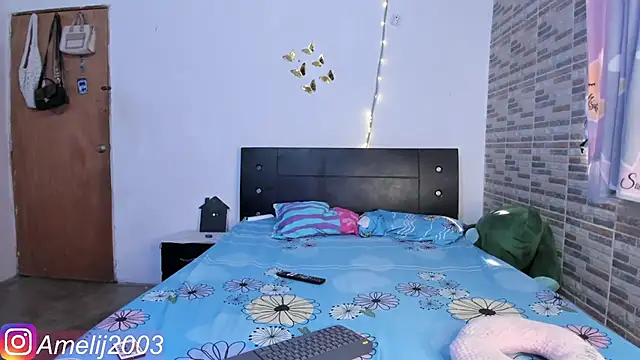  Amelia Johns  online show from March 5, 8:53 pm