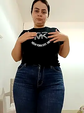 Im Amelia online show from March 20, 2:42 pm