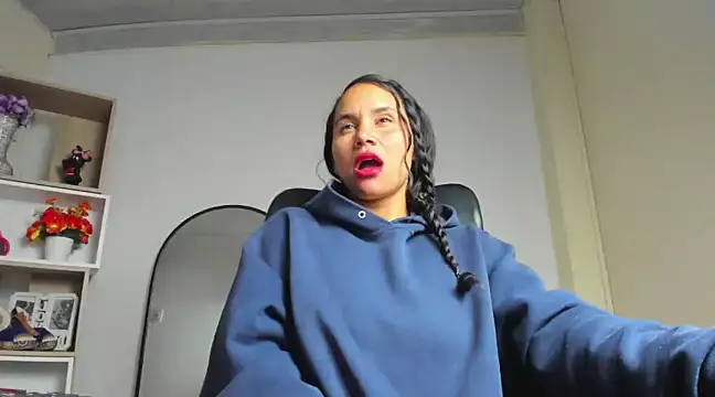 Snapshot of Saylor_Lee22 chatting on February 7, 8:11 am Saylor Lee22 online show from February 7, 8:11 am