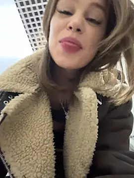 Street young online show from March 8, 1:36 pm