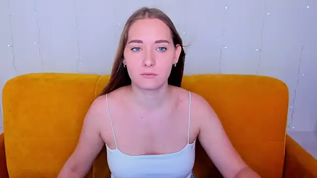 Snapshot of AlinaVice chatting on January 22, 1:20 am AlinaVice online show from January 22, 1:20 am