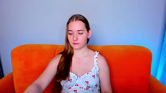 Snapshot of AlinaVice chatting on January 27, 4:20 am AlinaVice online show from January 27, 4:20 am