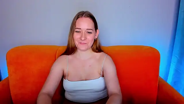 Snapshot of AlinaVice chatting on March 11, 5:27 am AlinaVice online show from March 11, 5:27 am