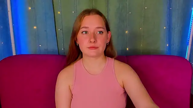 Snapshot of AlinaVice chatting on June 9, 1:17 am AlinaVice online show from June 9, 1:17 am
