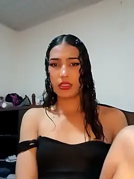 Lanna hott  online show from February 12, 7:13 pm