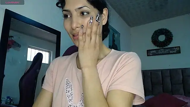 Lanna hott  online show from March 5, 4:14 pm