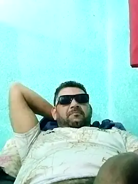 douglasafado69 online show from May 22, 4:41 am