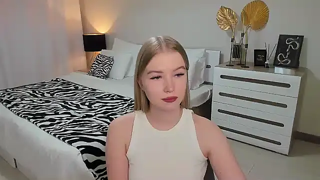 shy  lady online show from January 27, 6:20 pm