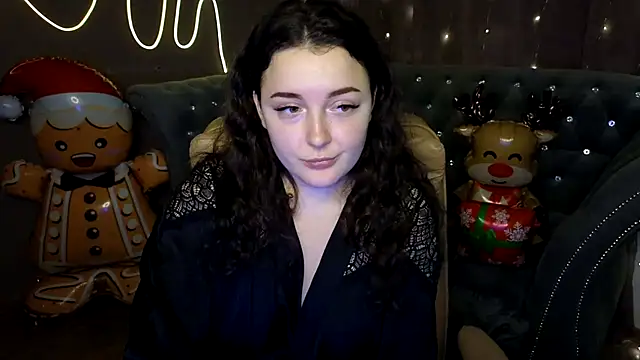 GloriNichols online show from January 4, 1:21 pm