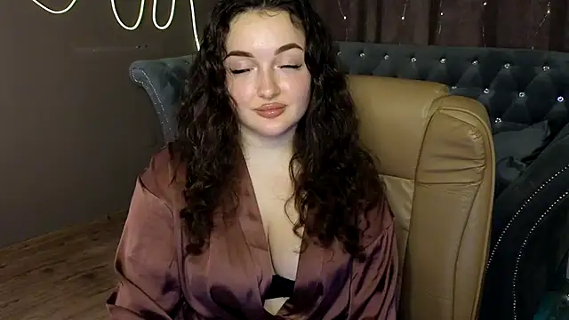 GloriNichols online show from January 24, 1:25 pm