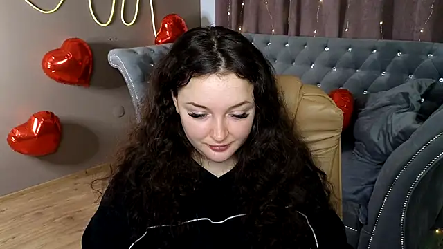 GloriNichols online show from February 7, 6:56 am