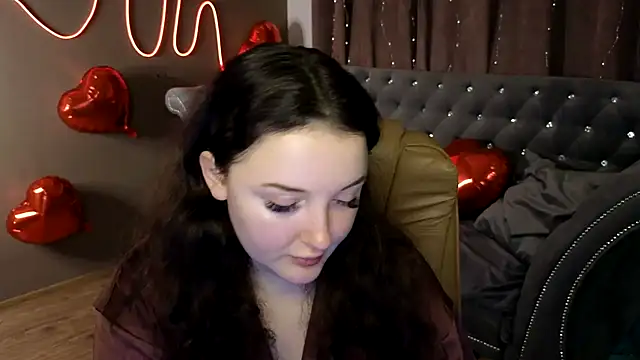 GloriNichols online show from February 21, 10:07 am