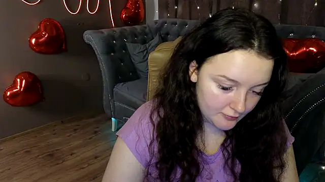 GloriNichols online show from March 10, 2:16 pm