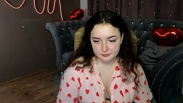 GloriNichols online show from March 14, 11:01 am