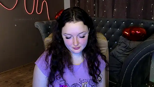 GloriNichols online show from March 17, 7:02 am