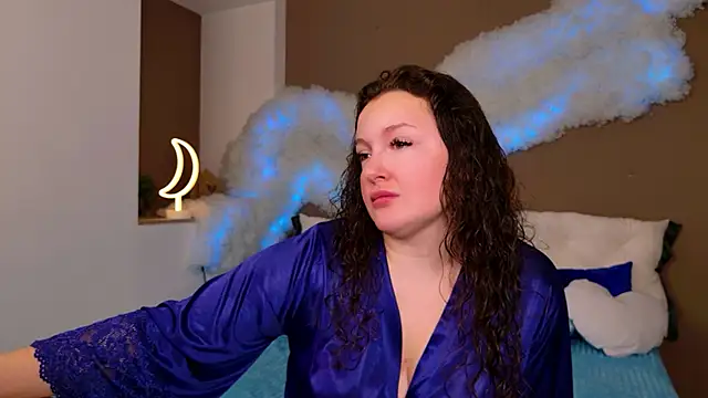 GloriNichols online show from November 24, 9:09 am