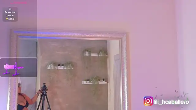 Snapshot of Lilithcaballero chatting on January 21, 3:48 am Lilithcaballero online show from January 21, 3:48 am