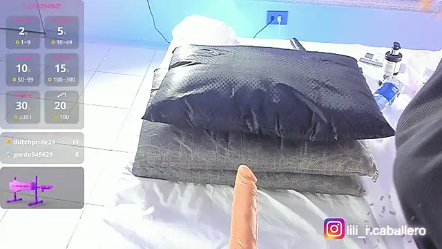 Snapshot of Lilithcaballero chatting on January 29, 6:43 am Lilithcaballero online show from January 29, 6:43 am