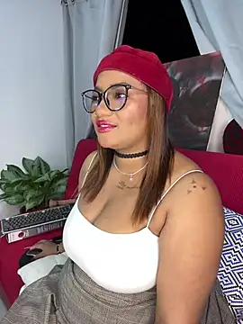 Snapshot of Lilithcaballero chatting on February 26, 4:03 am Lilithcaballero online show from February 26, 4:03 am