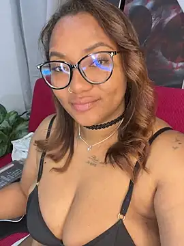 Snapshot of Lilithcaballero chatting on March 4, 9:18 am Lilithcaballero online show from March 4, 9:18 am