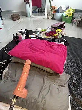 Snapshot of Lilithcaballero chatting on March 16, 8:43 pm Lilithcaballero online show from March 16, 8:43 pm