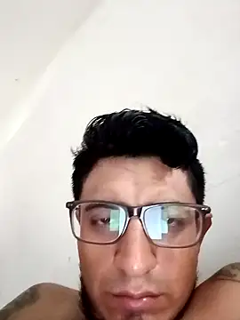 ale3J4a online show from October 5, 5:55 pm