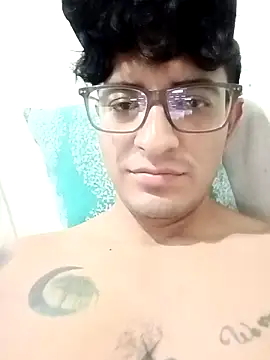 ale3J4a online show from December 17, 2:34 pm