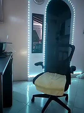 AbbyBaker222 online show from September 22, 6:04 am