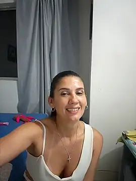 AbbyBaker222 online show from November 9, 6:23 am