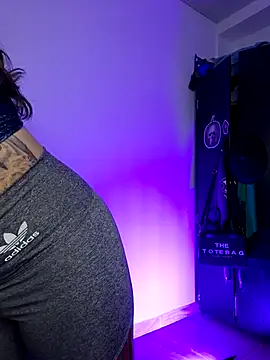 Aria Bennett21 online show from March 26, 4:07 am