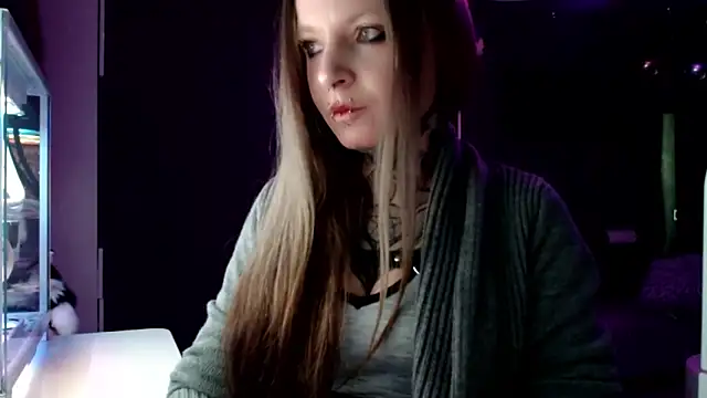 InesGold online show from February 12, 7:13 am