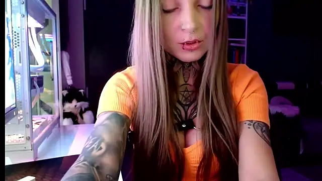 InesGold online show from March 17, 4:22 pm