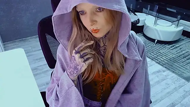 InesGold online show from April 23, 6:14 am