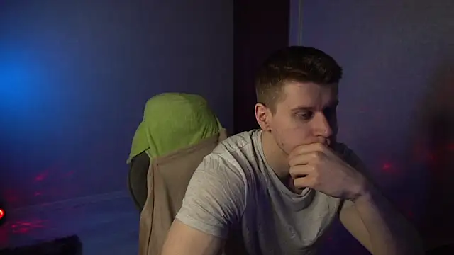 Bruno Banani online show from December 15, 8:02 pm