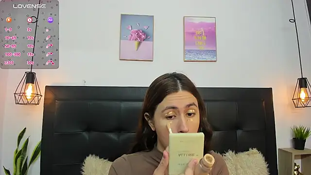 Snapshot of sweet_abby1 chatting on February 8, 12:28 pm sweet abby1 online show from February 8, 12:28 pm