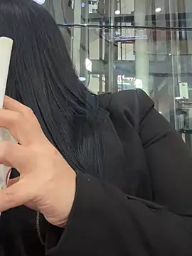 Sara luna  online show from March 18, 11:20 pm