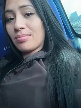 Snapshot of Sara_luna_ chatting on November 8, 8:29 pm Sara luna online show from November 8, 8:29 pm