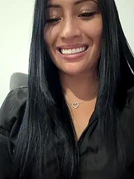 Snapshot of Sara_luna_ chatting on December 5, 8:16 pm Sara luna online show from December 5, 8:16 pm