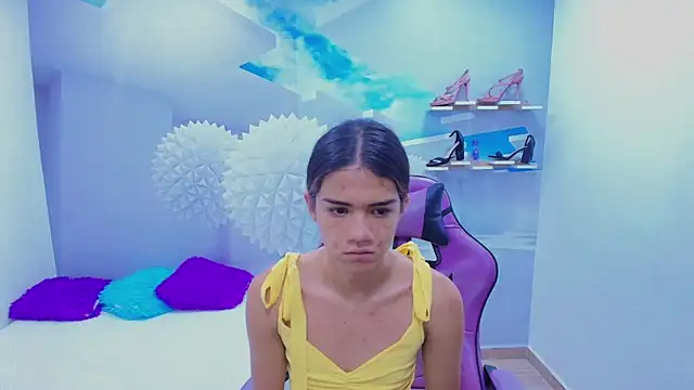 DEMI LEED online show from November 8, 12:38 pm