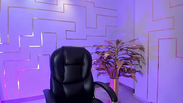 HannahJamesX online show from September 11, 5:57 pm