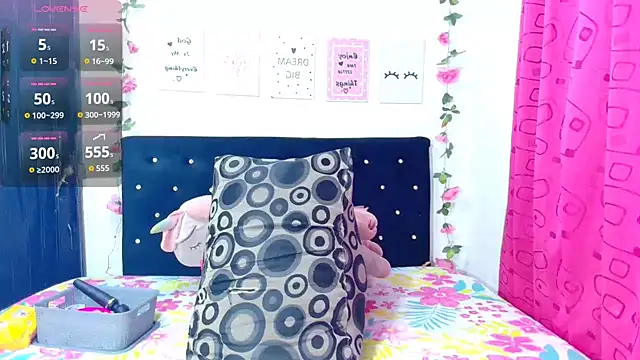 CiaraEbony online show from September 28, 9:25 am